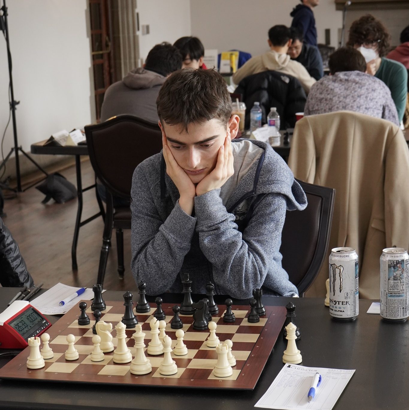 2025 Varsity Chess Team – Hart House Chess Club