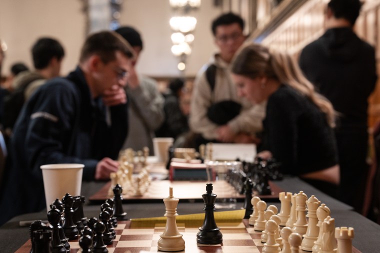 Queen’s Gambit Casual&nbsp;Blitz